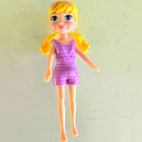 3.5" Tall Polly Pocket Doll - Picture 1 of 3